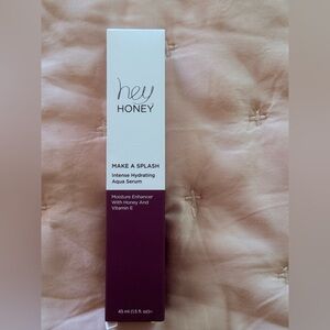 Hey Honey Intense Hydrating Aqua Serum - full size and sealed
